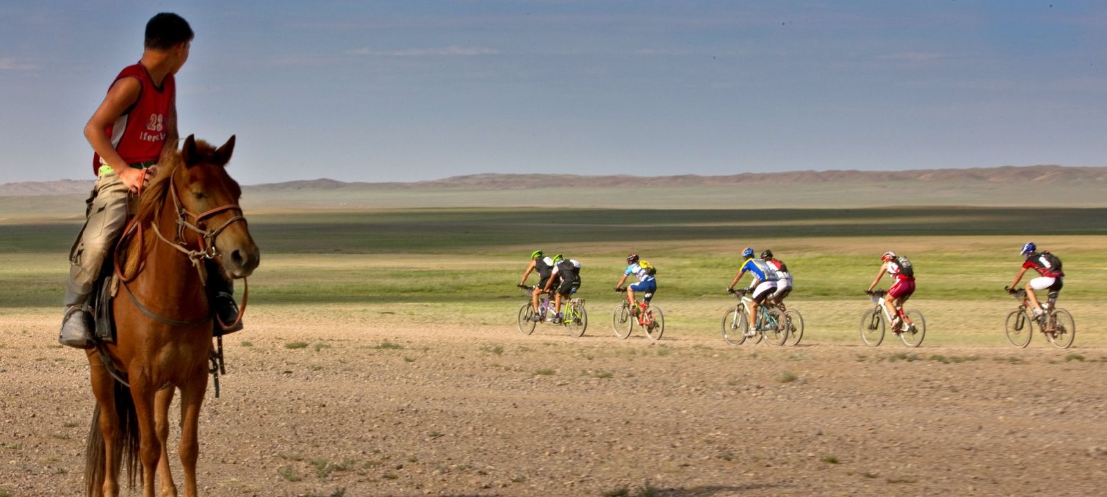 Cycling in Gobi photo 4